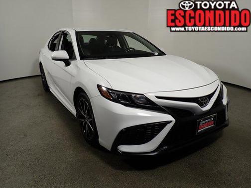 2023 Toyota Camry SE