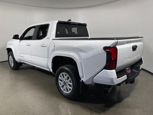 Ice Cap 2026 Toyota Tacoma SR5