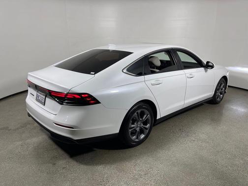 2023 Honda Accord EX 1.5T