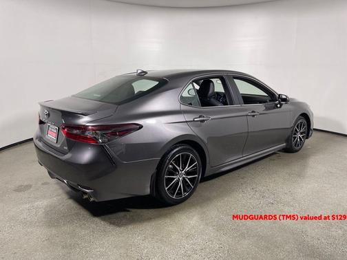 Predawn Gray Mica 2023 Toyota Camry SE