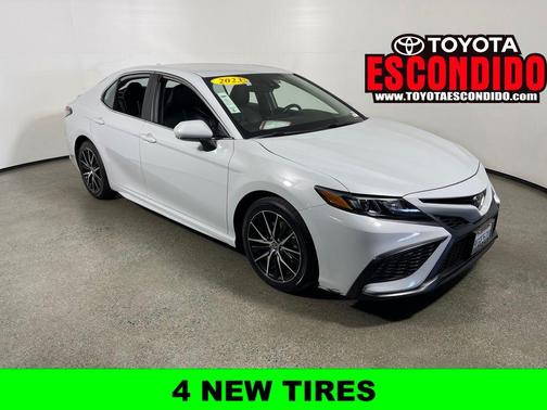 2023 Toyota Camry SE