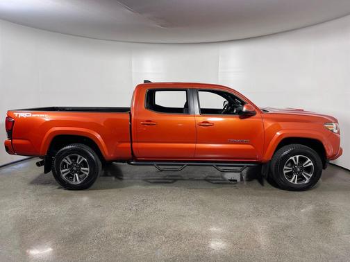 2018 Toyota Tacoma TRD Sport