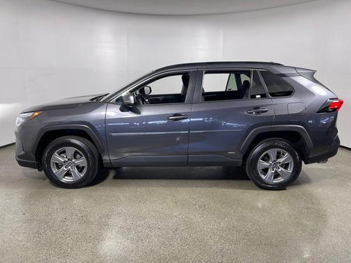 2023 Toyota RAV4 Hybrid LE
