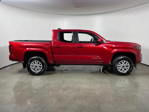 Supersonic Red 2026 Toyota Tacoma SR5