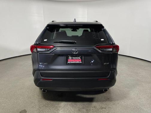 Magnetic Gray Metallic 2025 Toyota RAV4 XLE