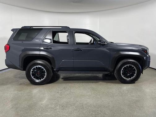 2025 Toyota 4Runner TRD Off Road