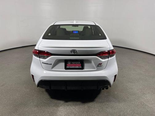 2026 Toyota Corolla Hybrid SE