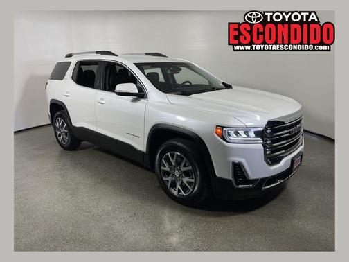 White Frost Tricoat 2023 GMC Acadia SLT