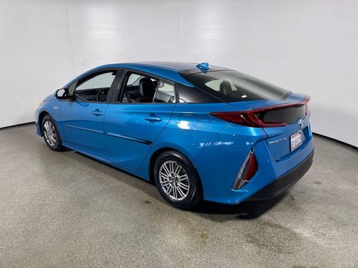 2018 Toyota Prius Prime Plus