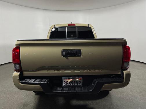 Quicksand 2019 Toyota Tacoma SR