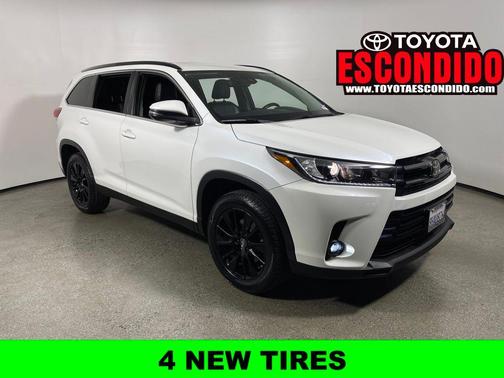 2019 Toyota Highlander SE