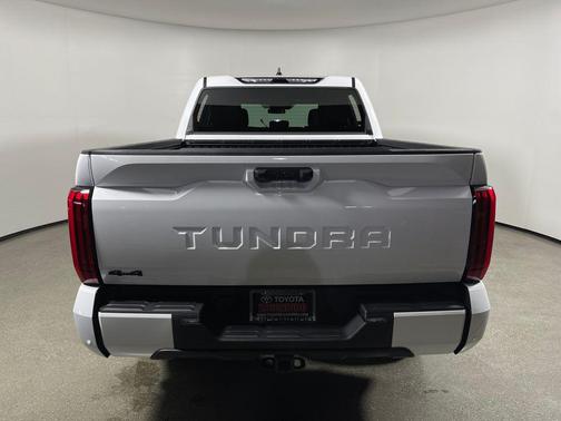 Ice Cap 2026 Toyota Tundra SR5
