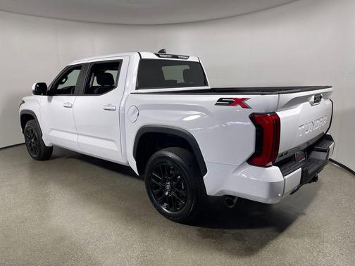 Ice Cap 2026 Toyota Tundra SR5