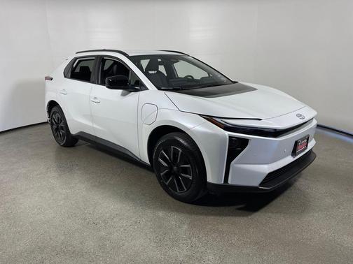 2026 Toyota bZ XLE Plus