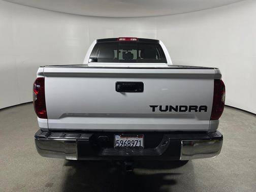 2016 Toyota Tundra SR5