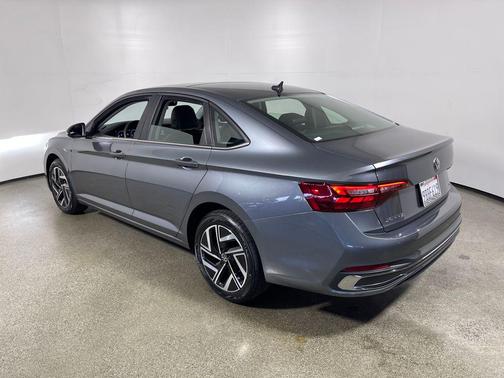2022 Volkswagen Jetta 1.5T SEL
