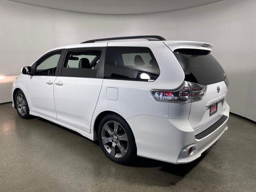 2015 Toyota Sienna SE Premium