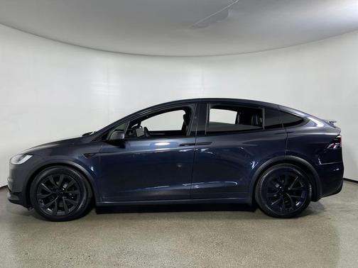 2023 Tesla Model X Base