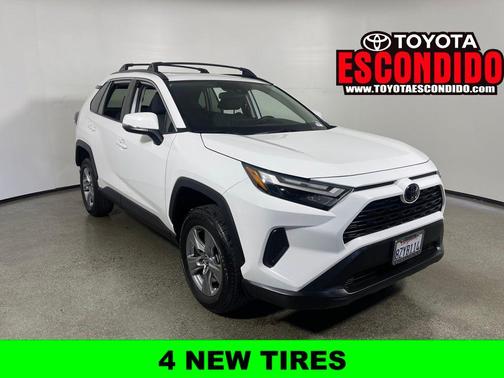 2022 Toyota RAV4 XLE
