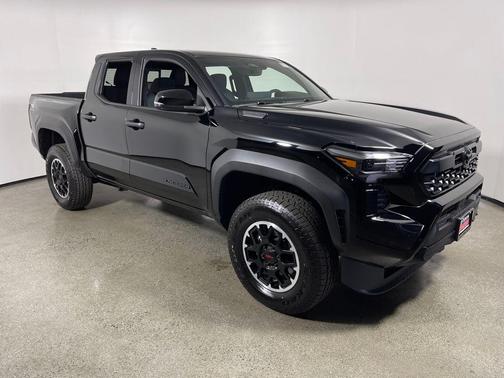 2026 Toyota Tacoma Hybrid TRD Off Road