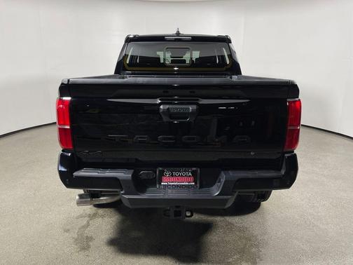 2026 Toyota Tacoma Hybrid TRD Off Road