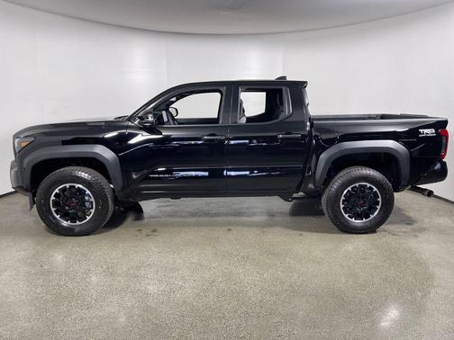 2026 Toyota Tacoma Hybrid TRD Off Road
