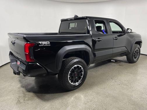 2026 Toyota Tacoma Hybrid TRD Off Road