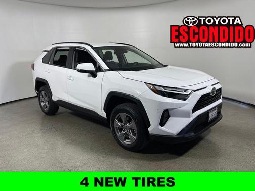 2024 Toyota RAV4 XLE