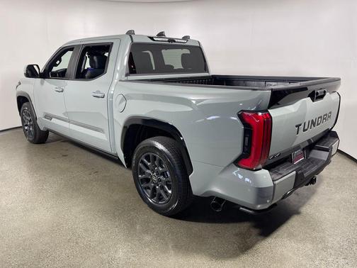 2026 Toyota Tundra Hybrid Platinum