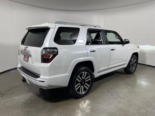 Wind Chill Pearl 2024 Toyota 4Runner Limited