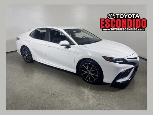 2023 Toyota Camry SE