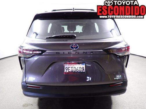 2023 Toyota Sienna XLE 7 Passenger