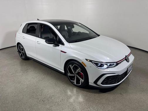 2024 Volkswagen Golf GTI 2.0T SE DSG