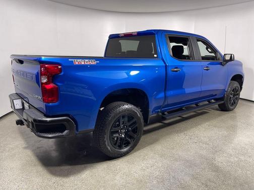 2022 Chevrolet Silverado 1500 Custom Trail Boss