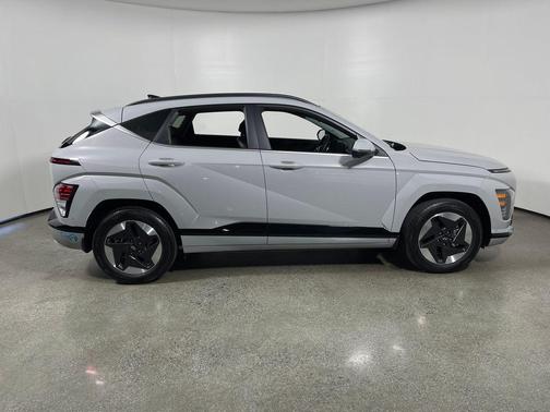 Cyber Gray Metallic 2025 Hyundai KONA EV Limited