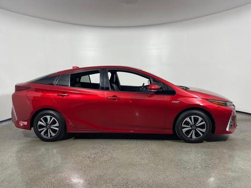 2017 Toyota Prius Prime Advanced