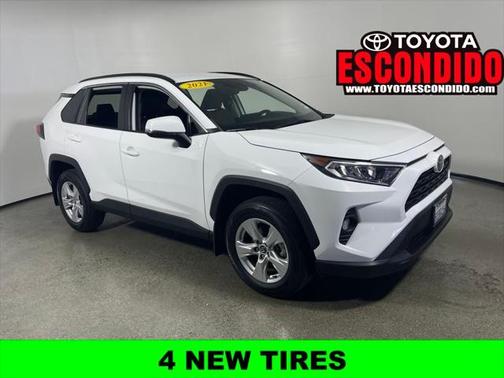 2021 Toyota RAV4 XLE