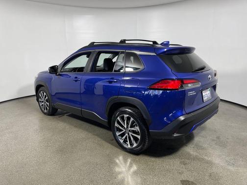 Blue Crush Metallic 2023 Toyota Corolla Cross XLE