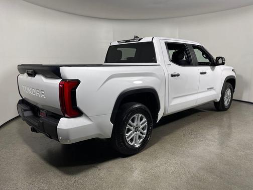 Ice Cap 2026 Toyota Tundra SR5