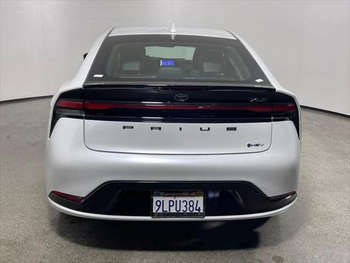 2024 Toyota Prius XLE