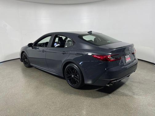 Underground 2025 Toyota Camry SE