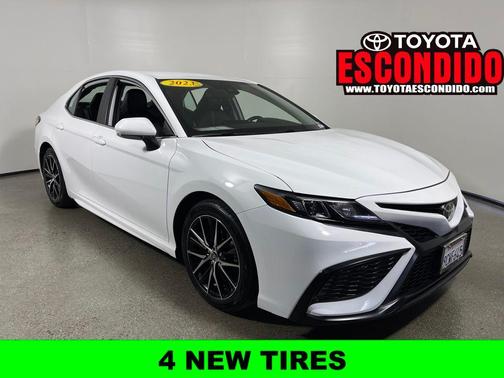 2023 Toyota Camry SE