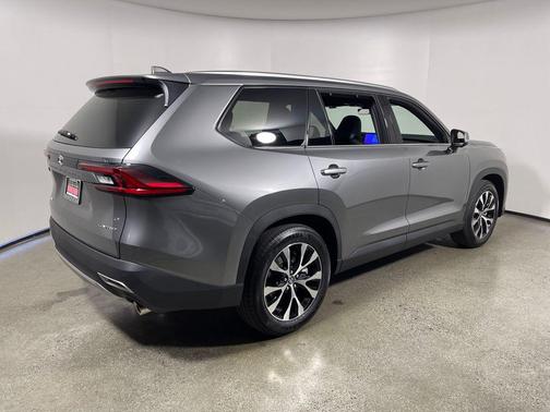 2026 Toyota Grand Highlander Hybrid Limited MAX