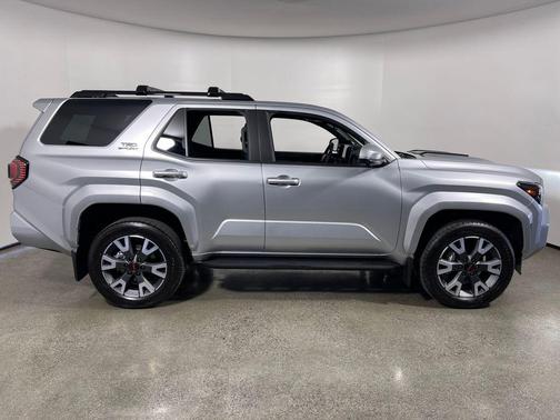 2025 Toyota 4Runner TRD Sport Premium
