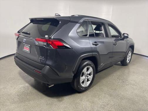 2020 Toyota RAV4 Hybrid XLE