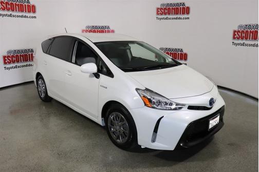 2017 Toyota Prius v Three