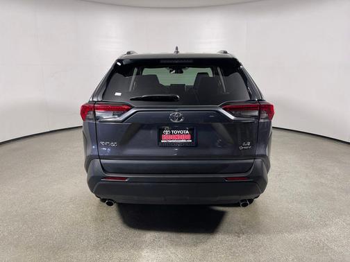 2025 Toyota RAV4 Hybrid SE