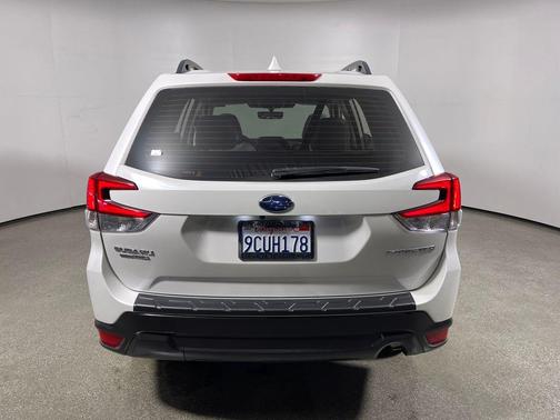 2022 Subaru Forester Base