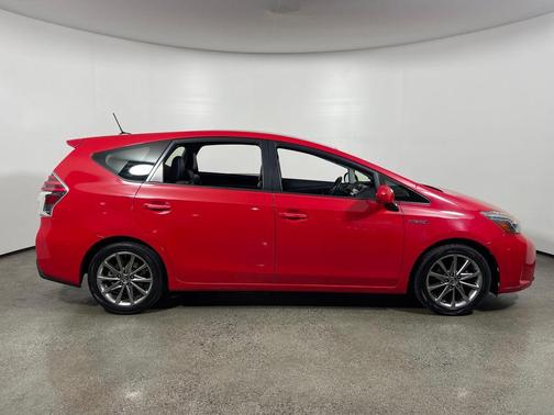 2015 Toyota Prius v 