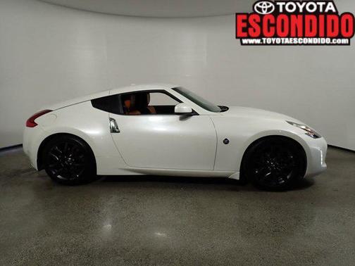 2018 Nissan 370Z Touring
